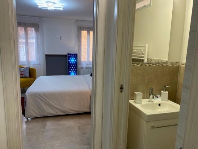 Casabella Chioggia Casa Indipendente Con Corte Ngoại thất bức ảnh